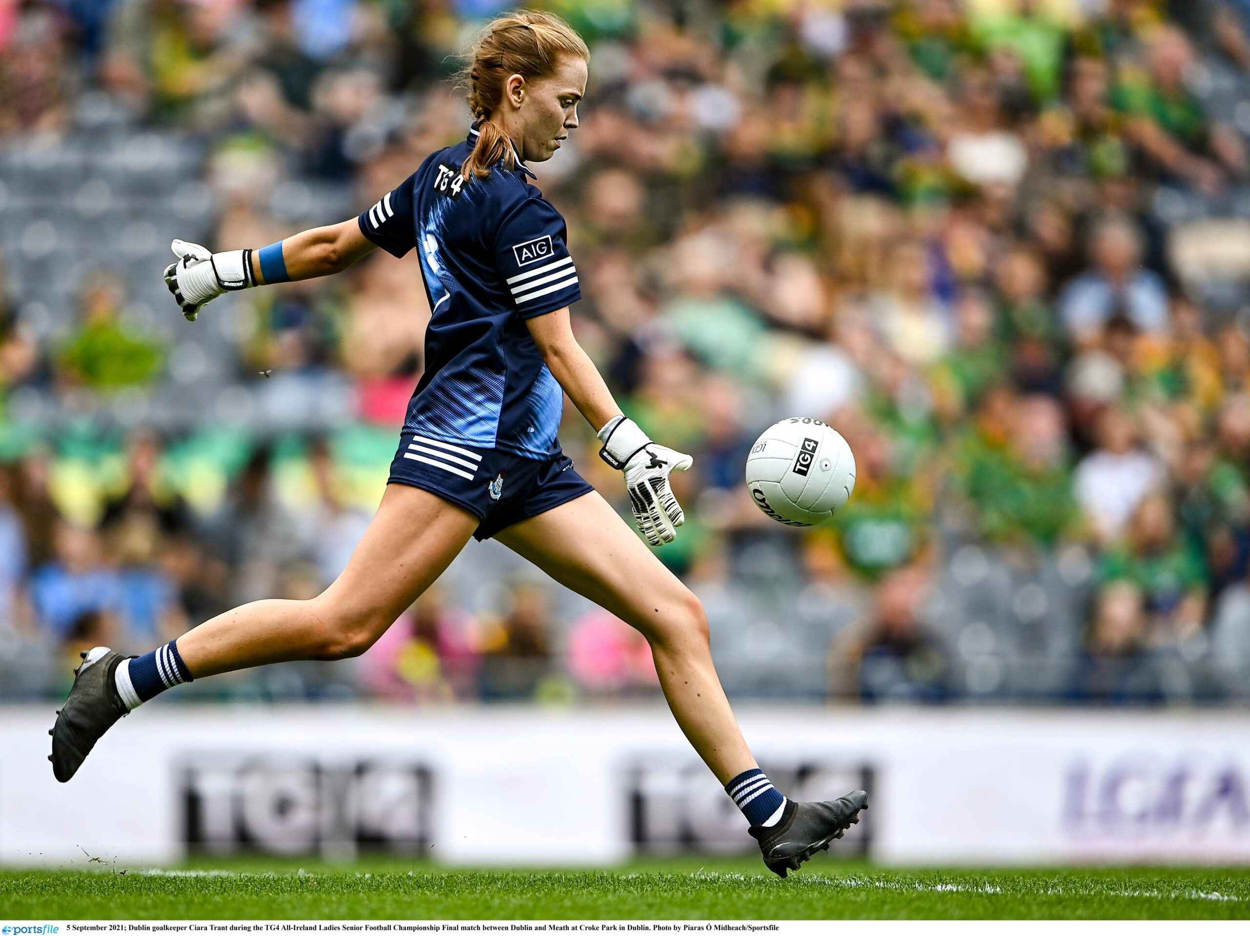 TG4 Ladies Gaelic Football. Ireland. What To Do In Ireland